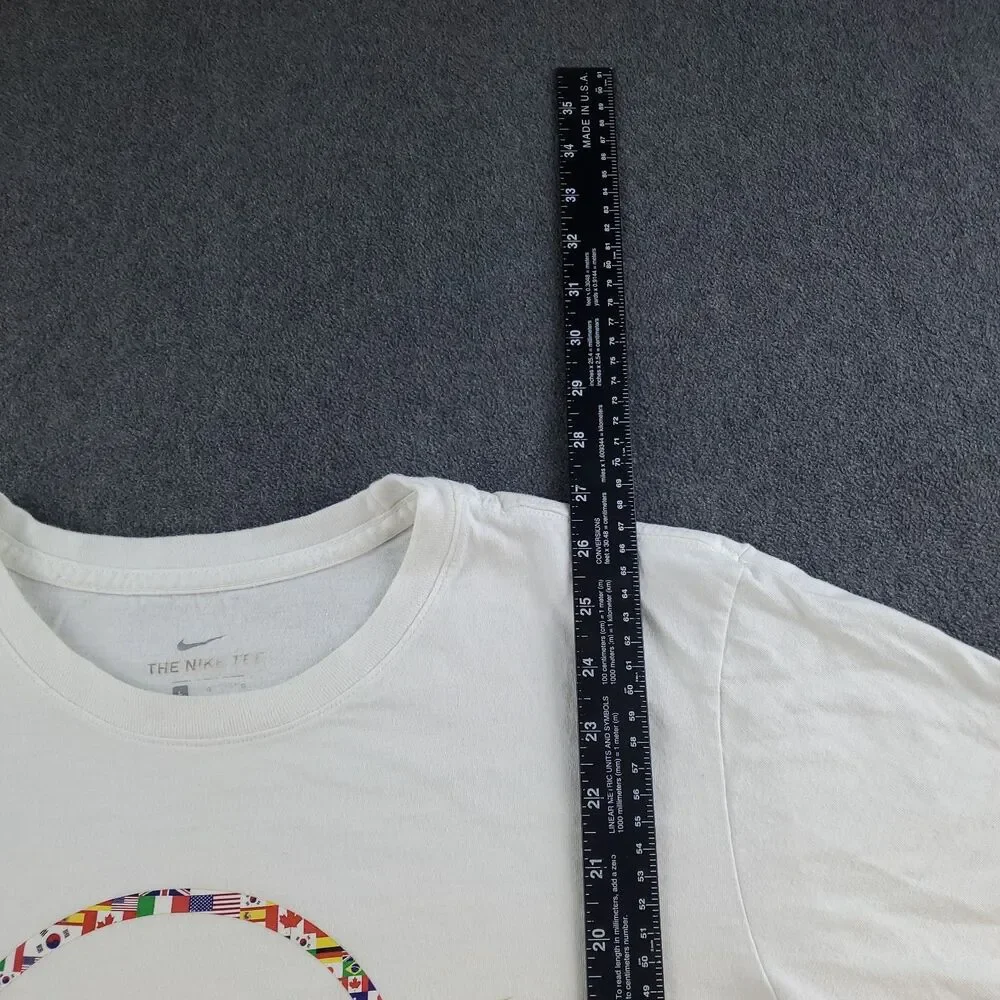 Nike 2020 World Flags Swoosh Graphic T-Shirt White Men's Size Large